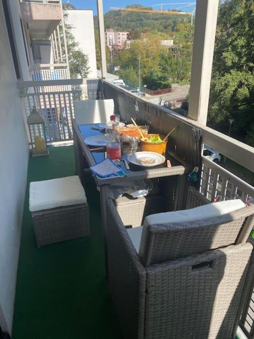 Dans Calme Apartment Vizille